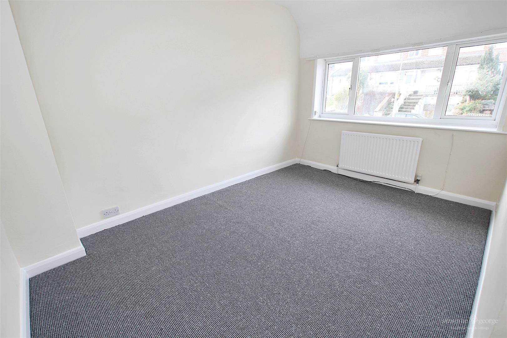 Thirlmere Avenue, Tilehurst, Reading